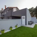 Art Design Apartments